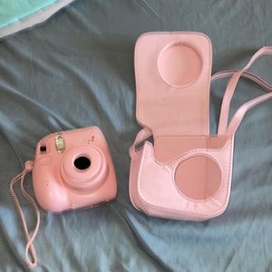 Instax pink camera !💛